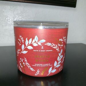 Bath and Body Works Candle❤️